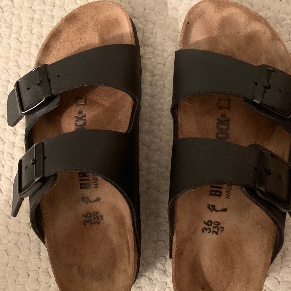 Barely worn black Birkenstock sandals